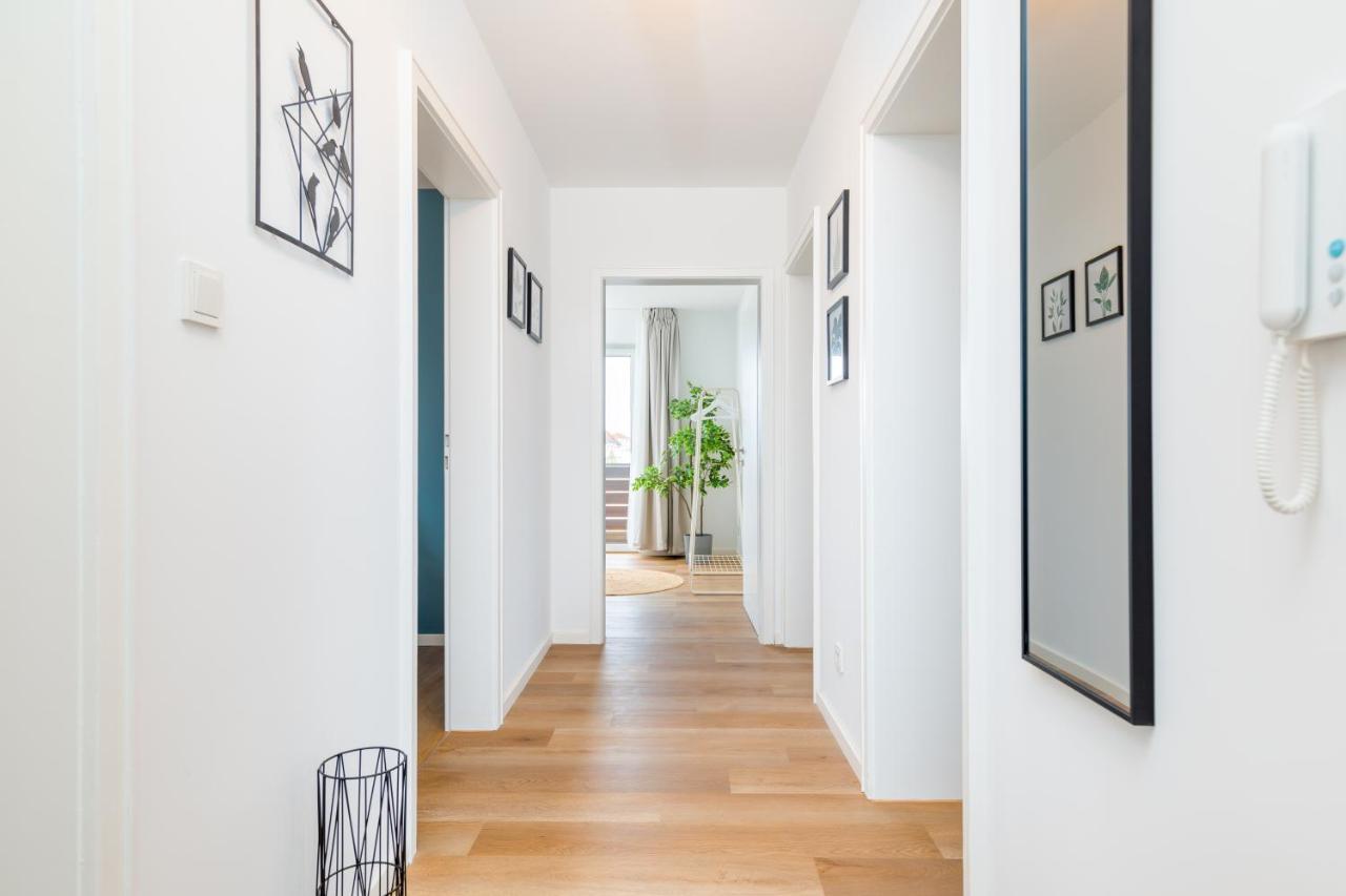 E&K Living - Design Apartment - 2 Bedrooms - Kitchen - Free Parking Augsburg Eksteriør billede